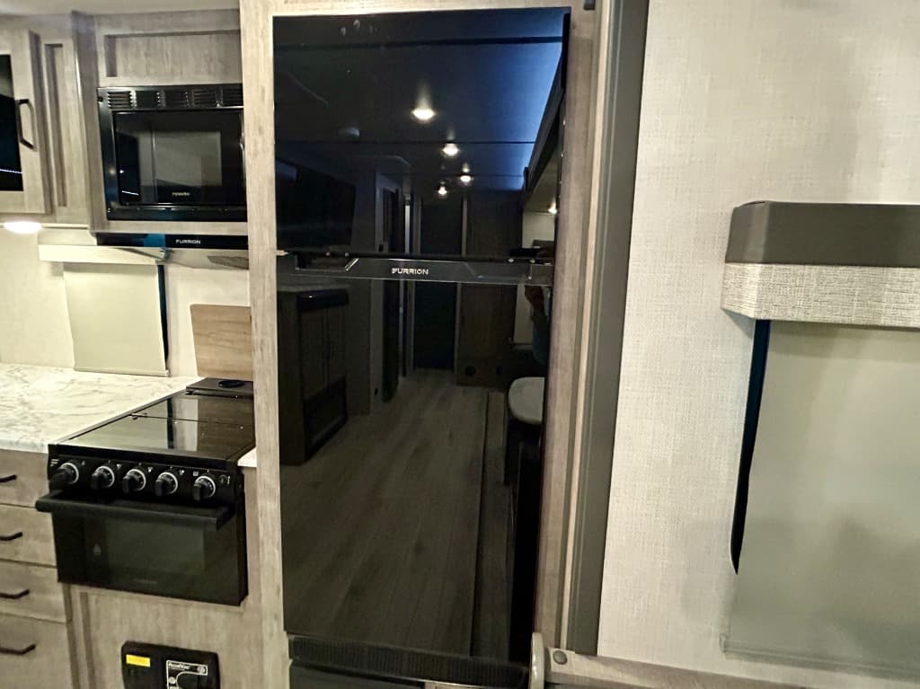 2023 Forest River 2023 Forest River Grand Surveyor - thumbnail 17