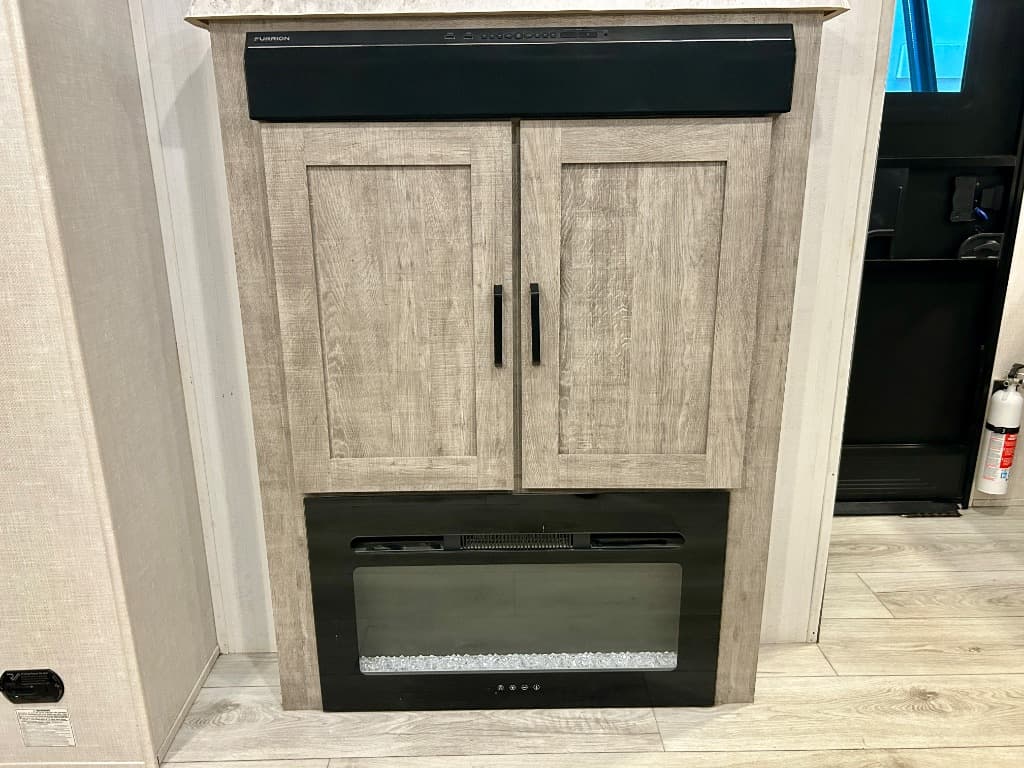 2023 Forest River 2023 Forest River Grand Surveyor - thumbnail 19