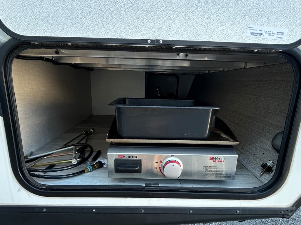 2023 Forest River 2023 Forest River Grand Surveyor - thumbnail 34