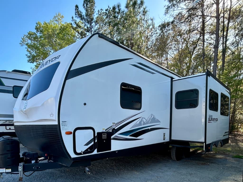 2023 Forest River 2023 Forest River Grand Surveyor - thumbnail 36