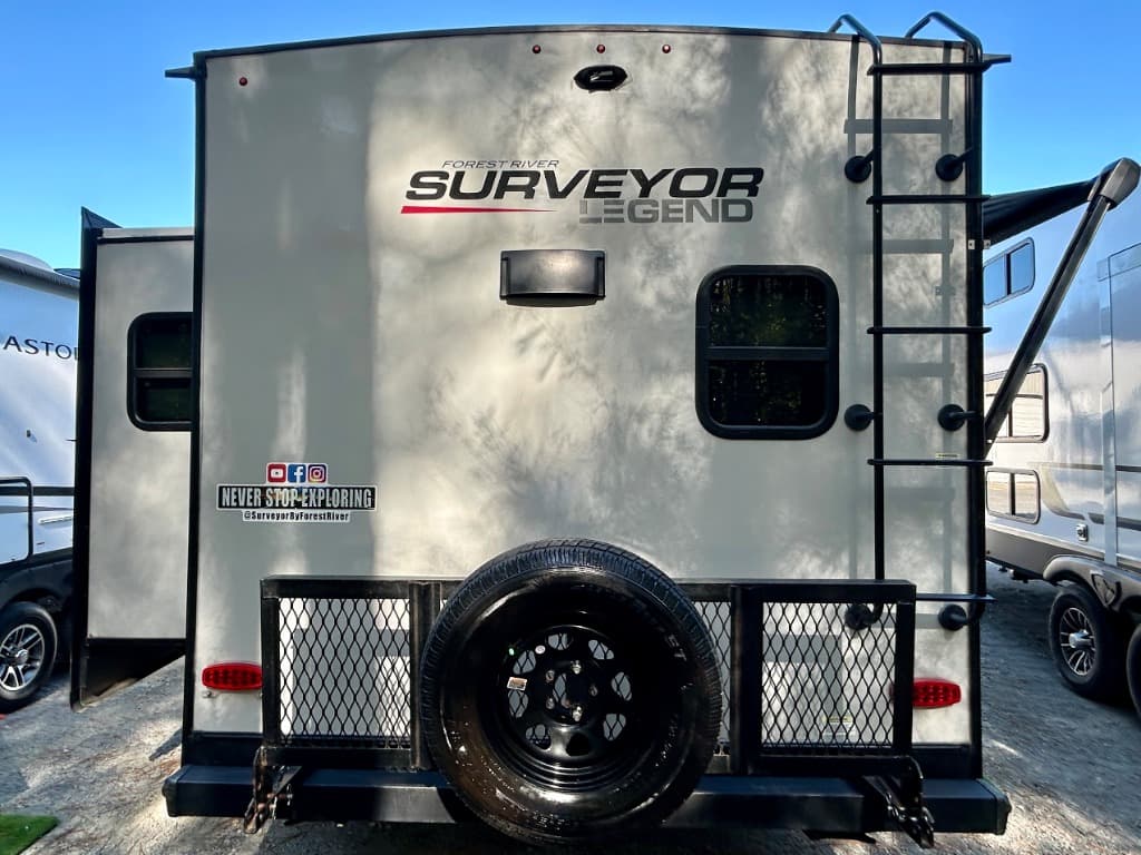 2023 Forest River 2023 Forest River Grand Surveyor - thumbnail 39