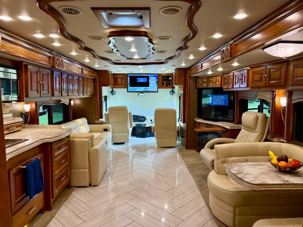 2014 Tiffin 2014 Tiffin Allegro Bus - thumbnail 7