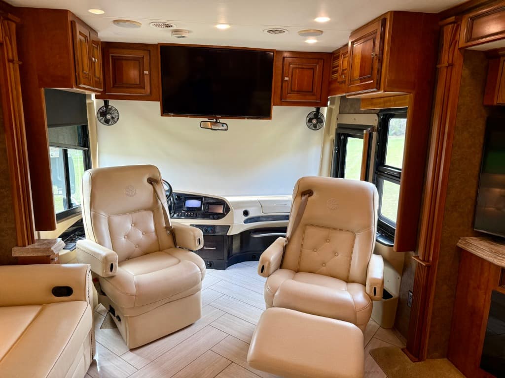 2014 Tiffin 2014 Tiffin Allegro Bus - thumbnail 32