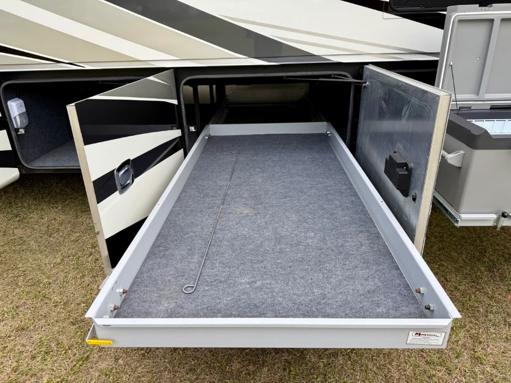 2014 Tiffin 2014 Tiffin Allegro Bus - thumbnail 47