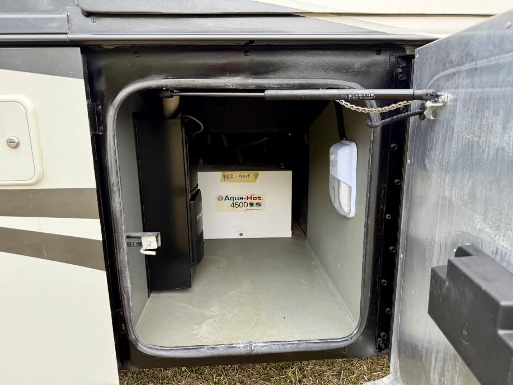 2014 Tiffin 2014 Tiffin Allegro Bus - thumbnail 51