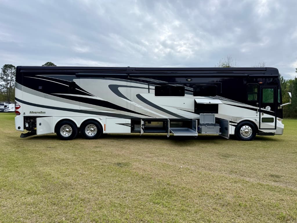 2014 Tiffin 2014 Tiffin Allegro Bus - thumbnail 59