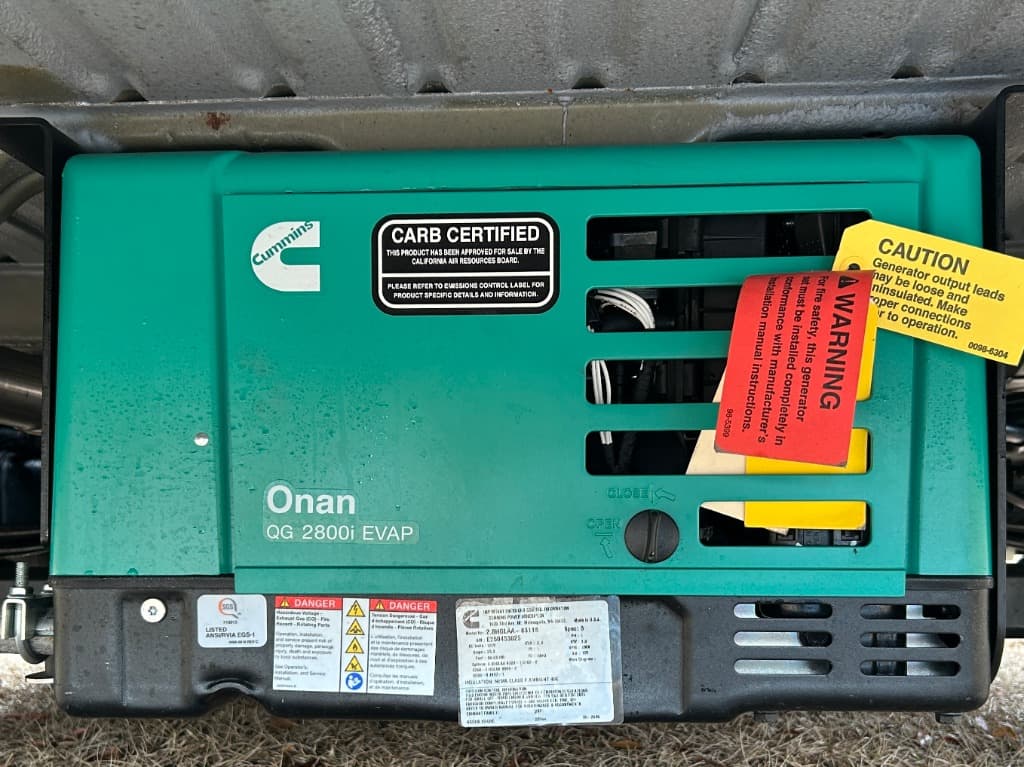 2025 Roadtrek 2025 Roadtrek Play - thumbnail 25