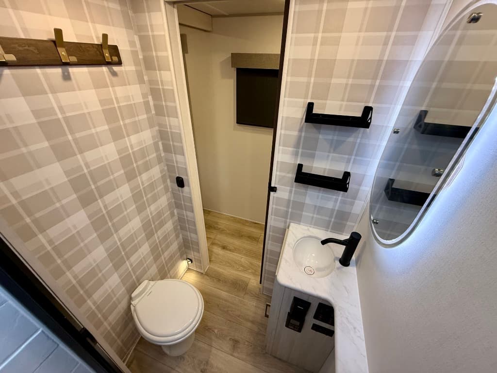 2026 Forest River 2026 Forest River Grand Surveyor - thumbnail 30