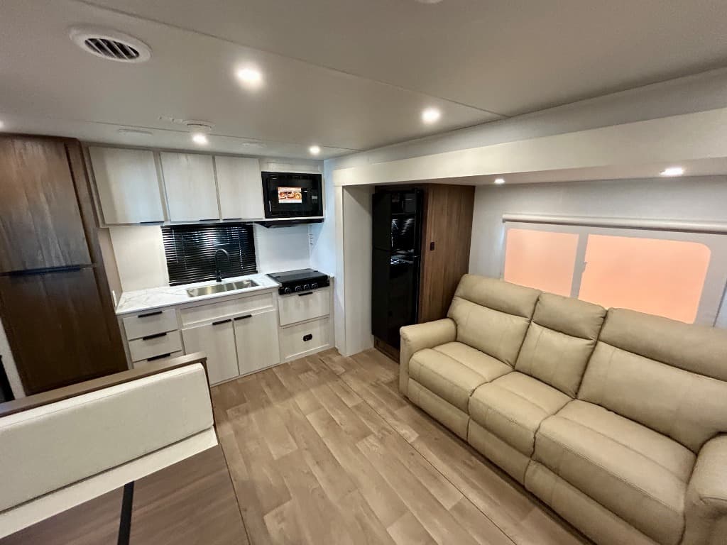 2026 Winnebago 2026 Winnebago Access - thumbnail 5