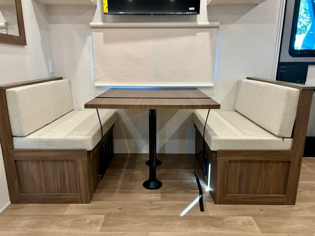 2026 Winnebago 2026 Winnebago Access - thumbnail 9