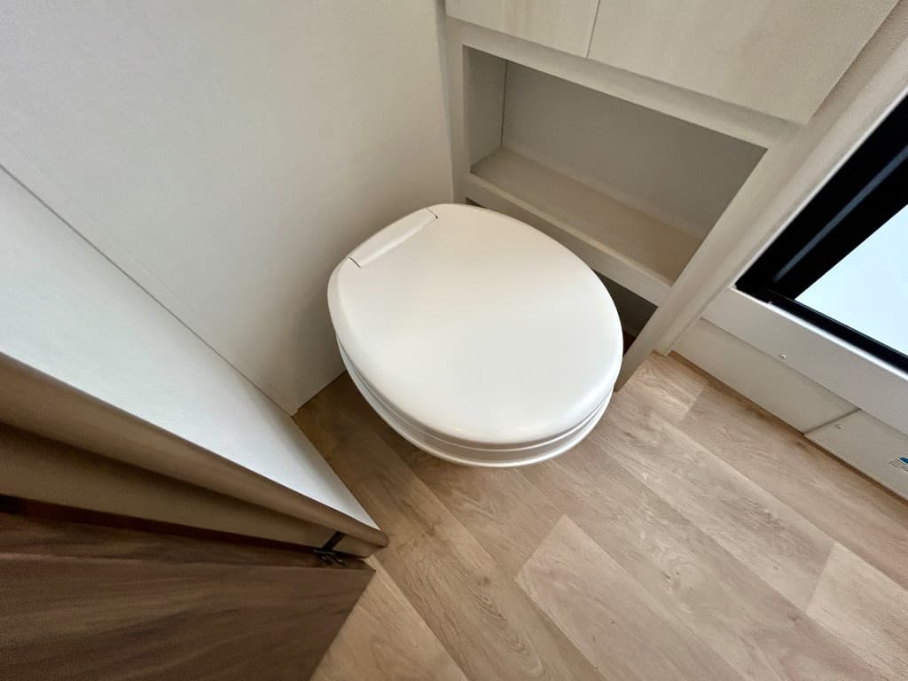 2026 Winnebago 2026 Winnebago Access - thumbnail 32