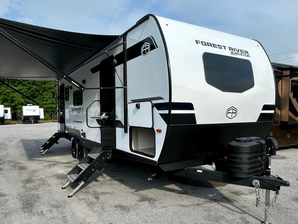 2025 Forest River Surveyor Legend 261RKLE