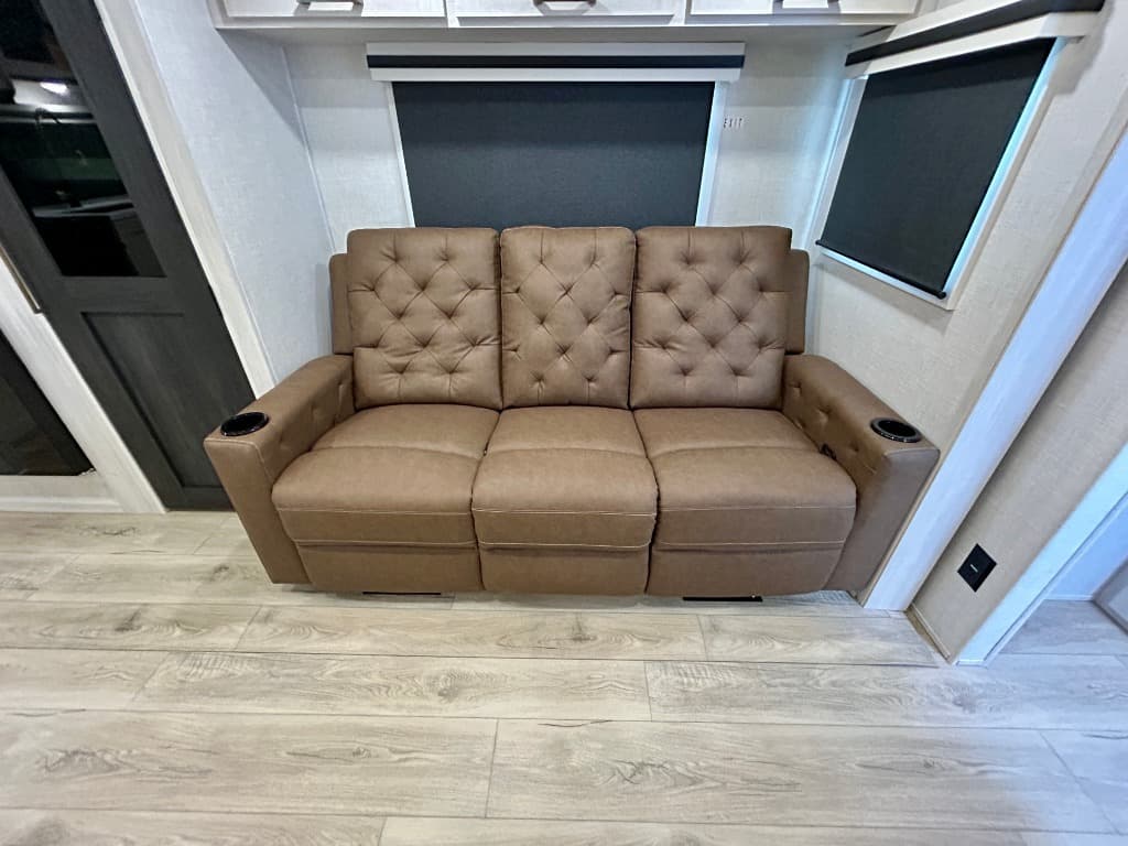 2025 Forest River 2025 Forest River Surveyor Legend - thumbnail 14