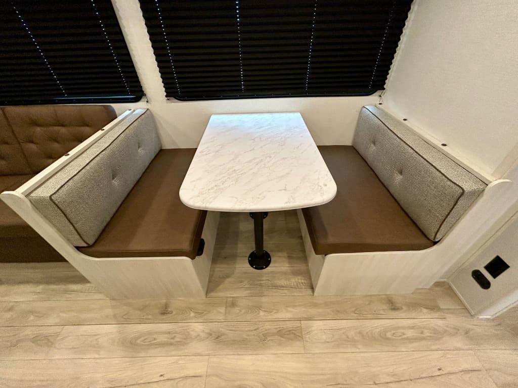 2026 Forest River 2026 Forest River Surveyor Camp Series - thumbnail 8