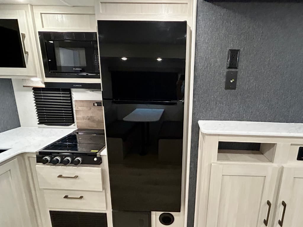 2026 Forest River 2026 Forest River Surveyor Camp Series - thumbnail 18