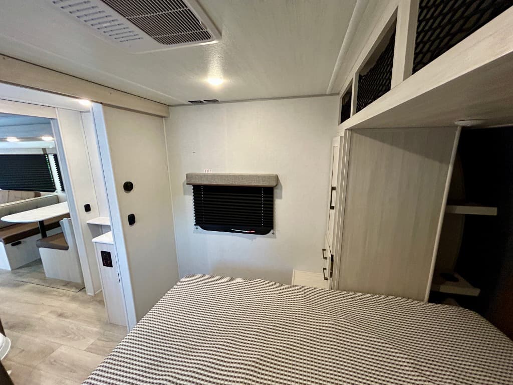 2026 Forest River 2026 Forest River Surveyor Camp Series - thumbnail 27