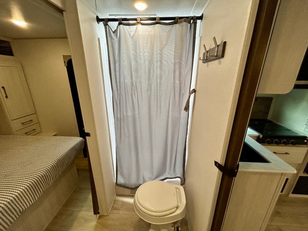 2026 Forest River 2026 Forest River Surveyor Camp Series - thumbnail 32