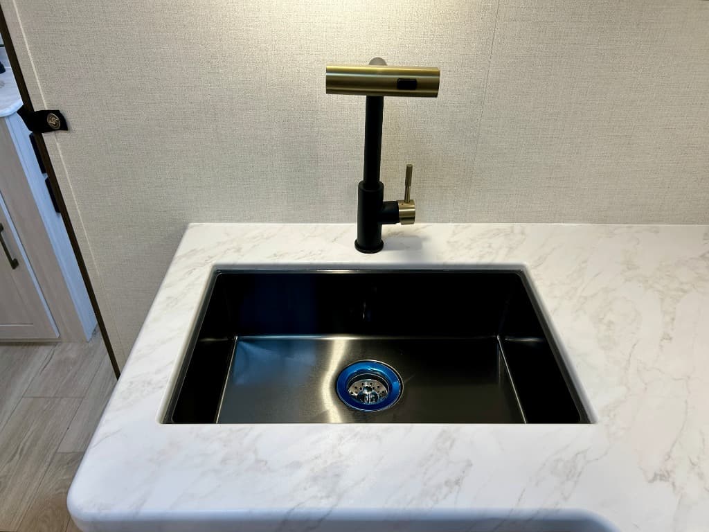 2026 Forest River 2026 Forest River Surveyor Legend - thumbnail 15