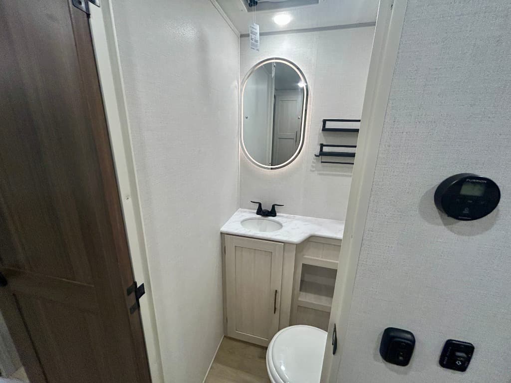 2026 Forest River 2026 Forest River Surveyor Legend - thumbnail 25