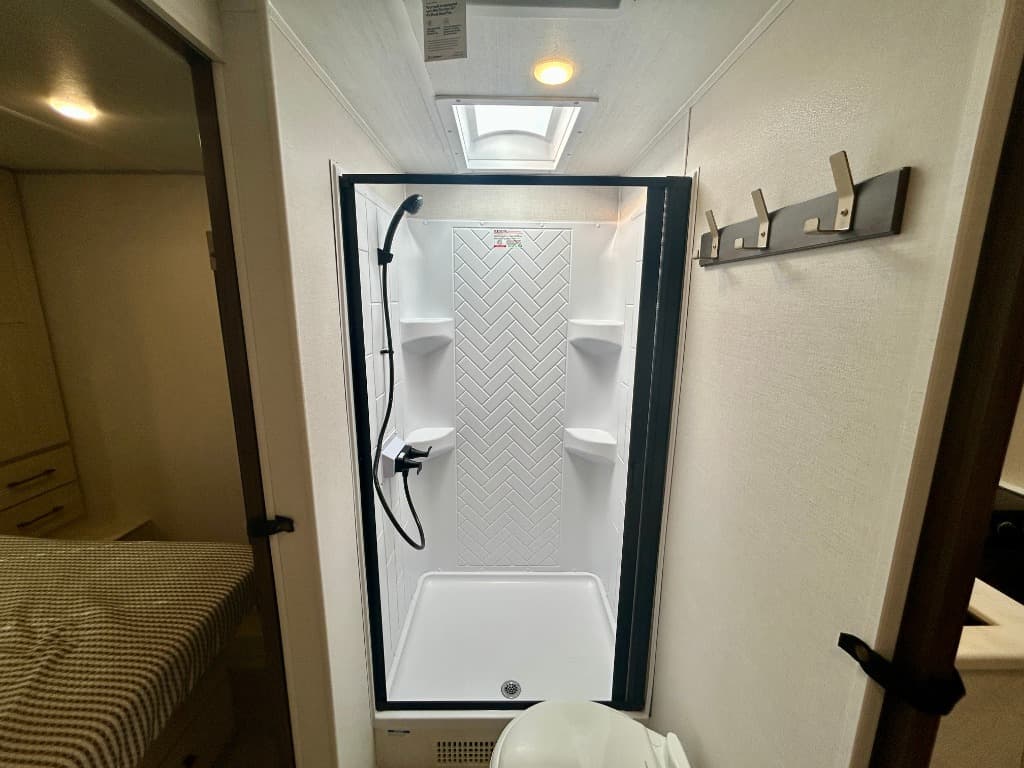 2026 Forest River 2026 Forest River Surveyor Legend - thumbnail 34