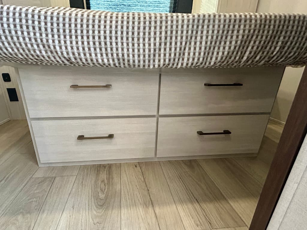 2026 Forest River 2026 Forest River Surveyor Legend - thumbnail 40