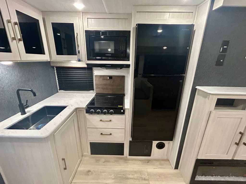 2026 Forest River 2026 Forest River Surveyor Camp Series - thumbnail 14