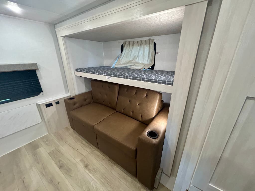 2026 Forest River 2026 Forest River Surveyor Camp Series - thumbnail 24