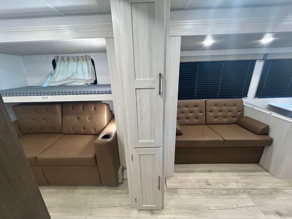 2026 Forest River 2026 Forest River Surveyor Camp Series - thumbnail 27