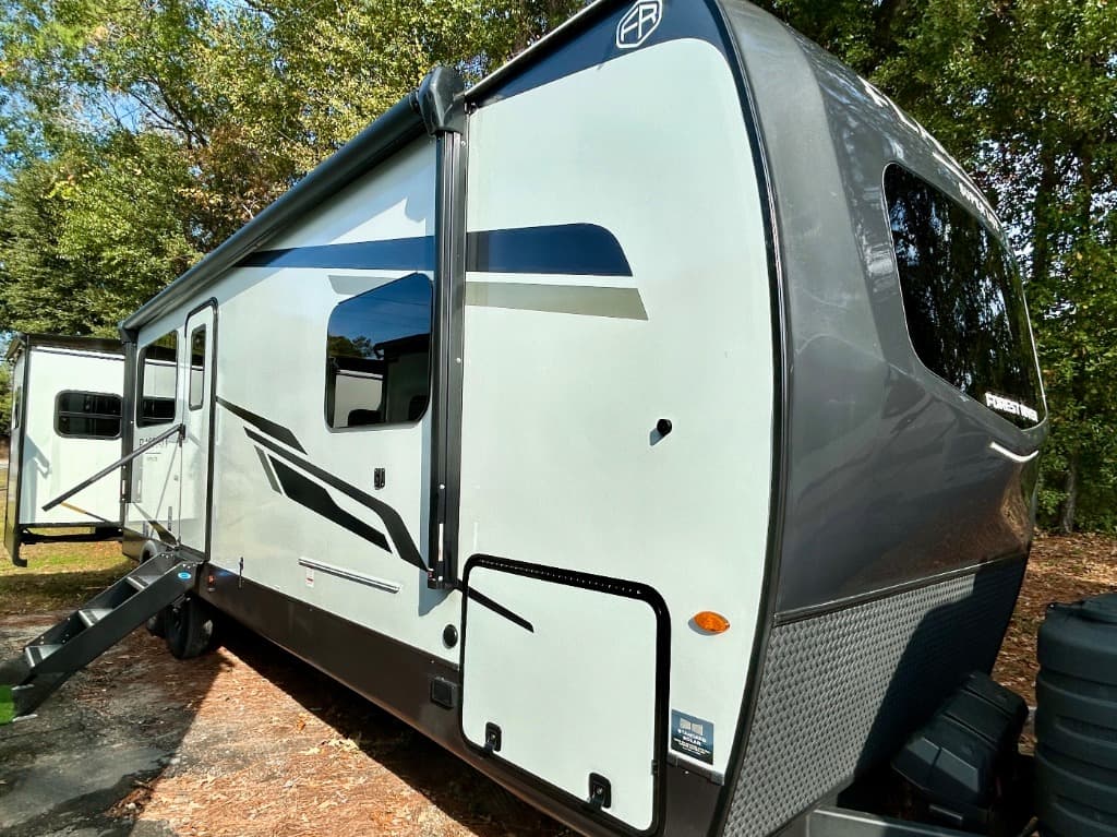 2026 Forest River Flagstaff Super Lite Platinum 29SRL