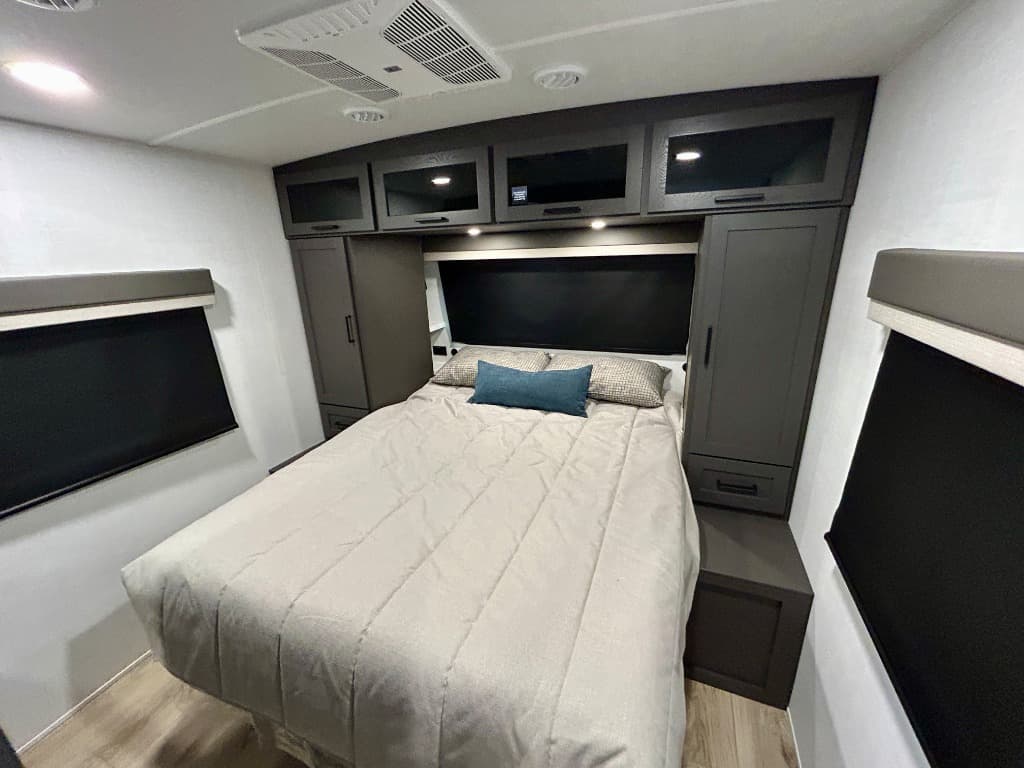 2026 Forest River 2026 Forest River Flagstaff Super Lite Platinum - thumbnail 25