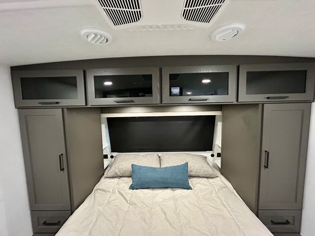 2026 Forest River 2026 Forest River Flagstaff Super Lite Platinum - thumbnail 26