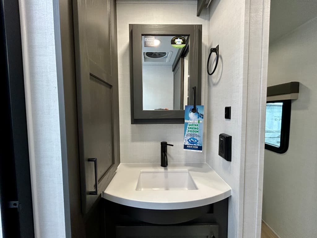 2026 Forest River 2026 Forest River Flagstaff Super Lite Platinum - thumbnail 35