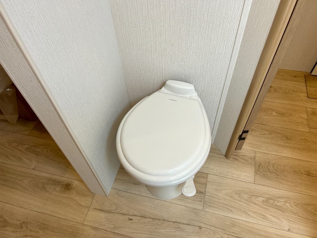 2026 Winnebago 2026 Winnebago Thrive - thumbnail 34