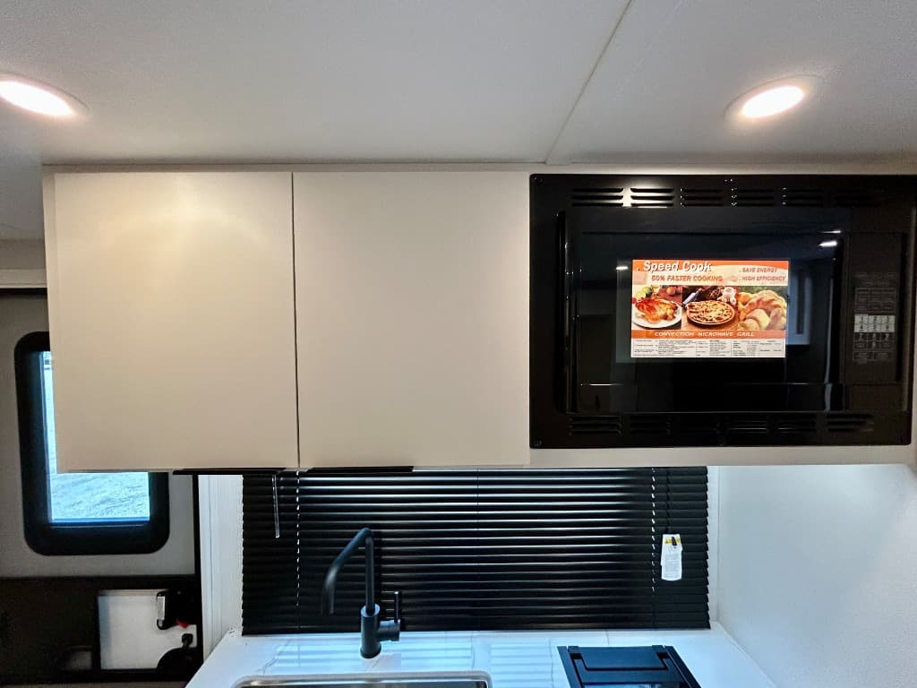 2026 Winnebago 2026 Winnebago Micro Minnie - thumbnail 13