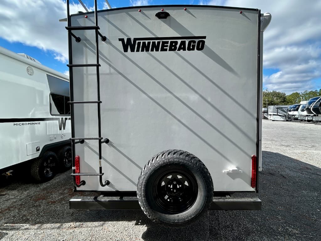 2026 Winnebago 2026 Winnebago Micro Minnie - thumbnail 33