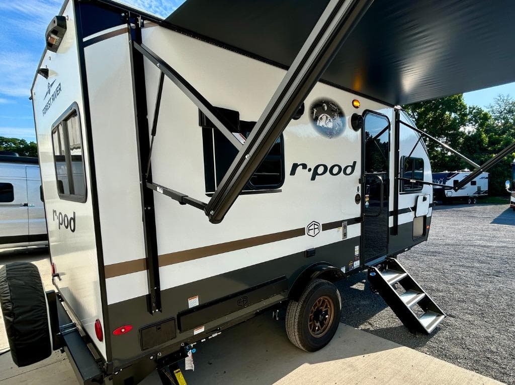 2026 Forest River 2026 Forest River R-Pod - thumbnail 26