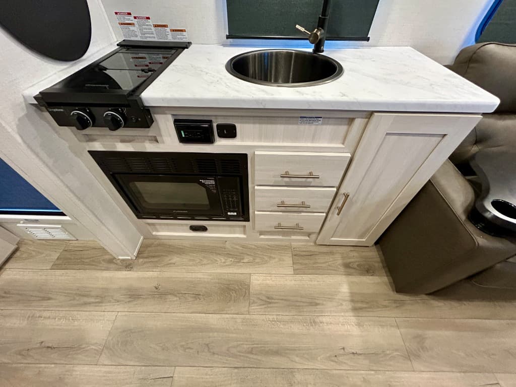 2026 Forest River 2026 Forest River R-Pod - thumbnail 11