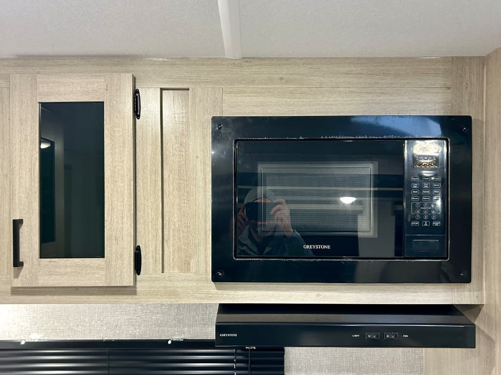 2026 East To West 2026 East To West Della Terra - thumbnail 18