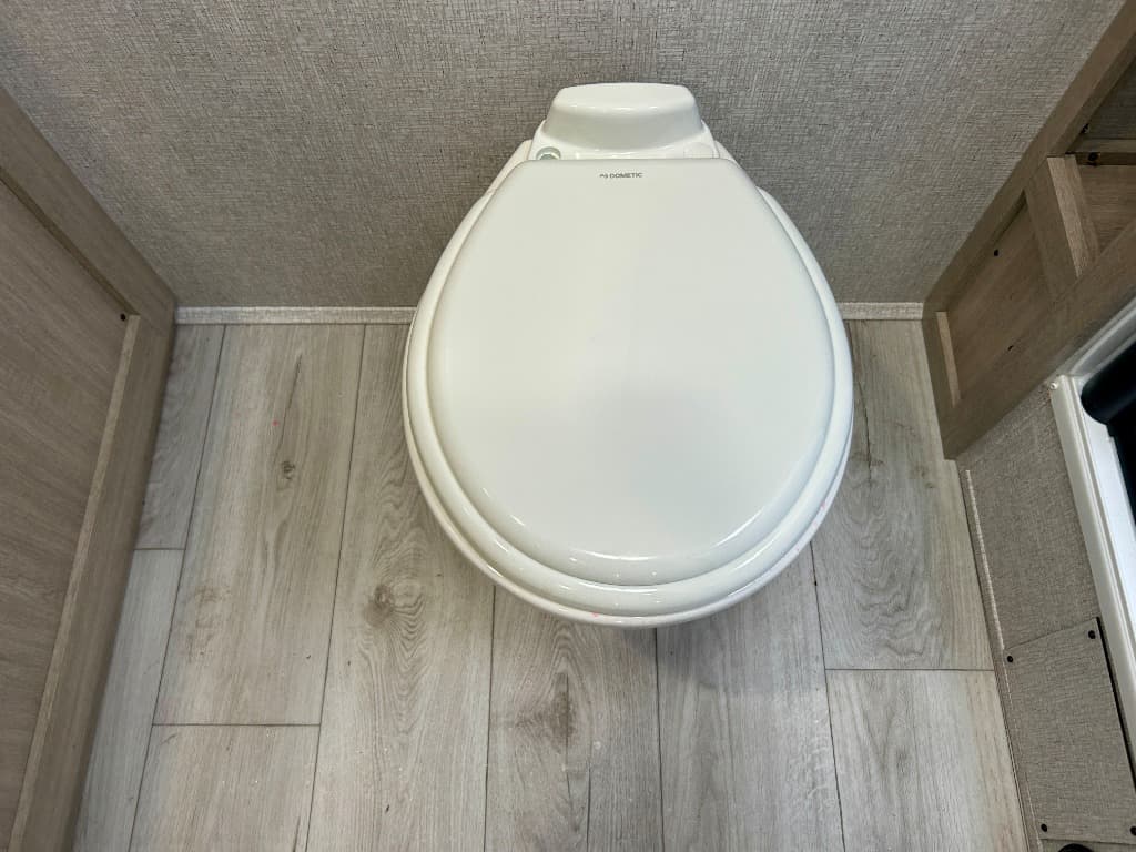 2026 East To West 2026 East To West Della Terra - thumbnail 32