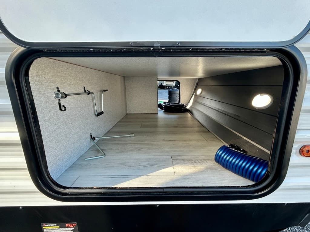 2026 East To West 2026 East To West Della Terra - thumbnail 40