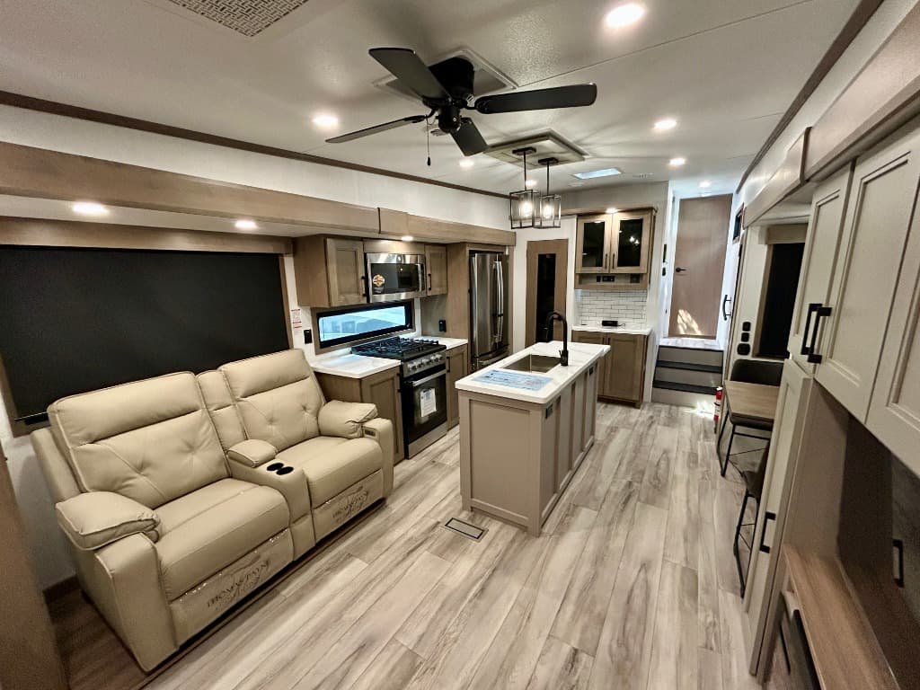 2026 KZ RV 2026 KZ RV Durango - thumbnail 4