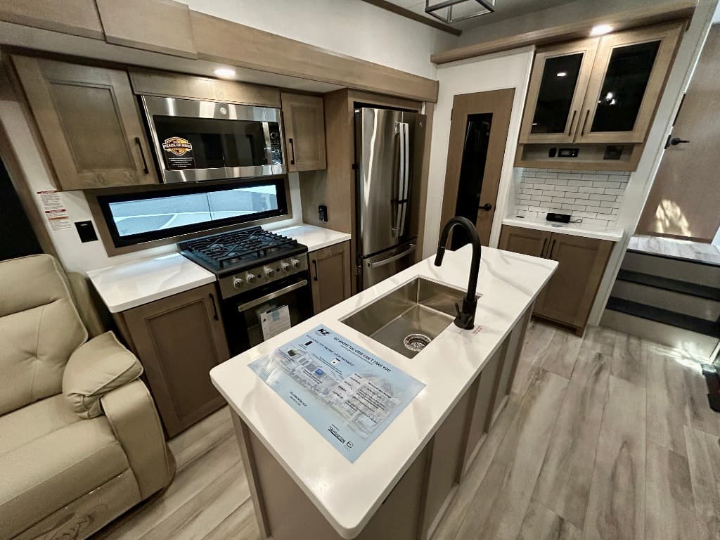 2026 KZ RV 2026 KZ RV Durango - thumbnail 5