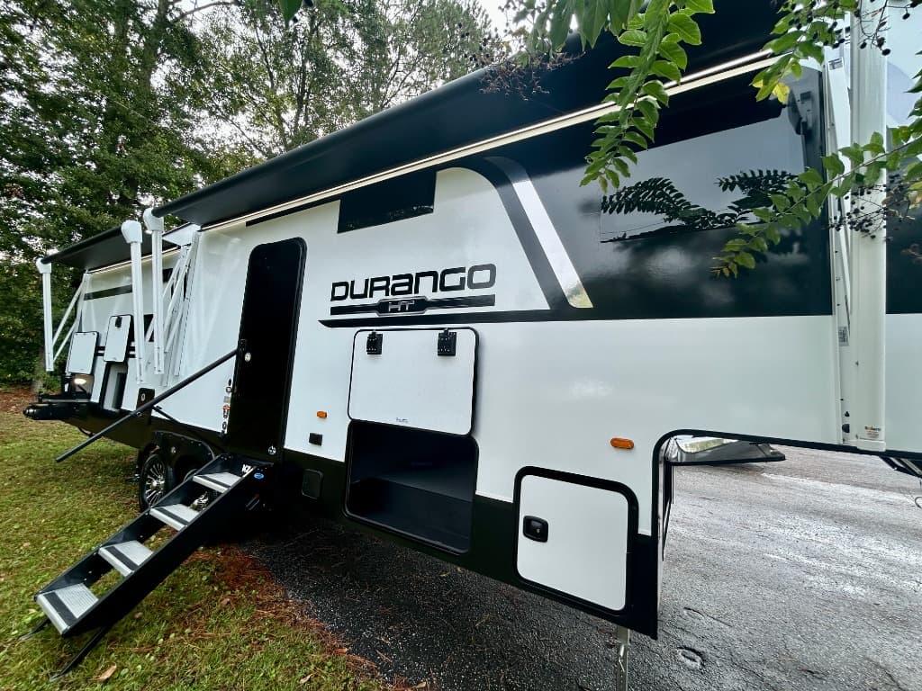 2026 KZ RV Durango Half-Ton D286BHD