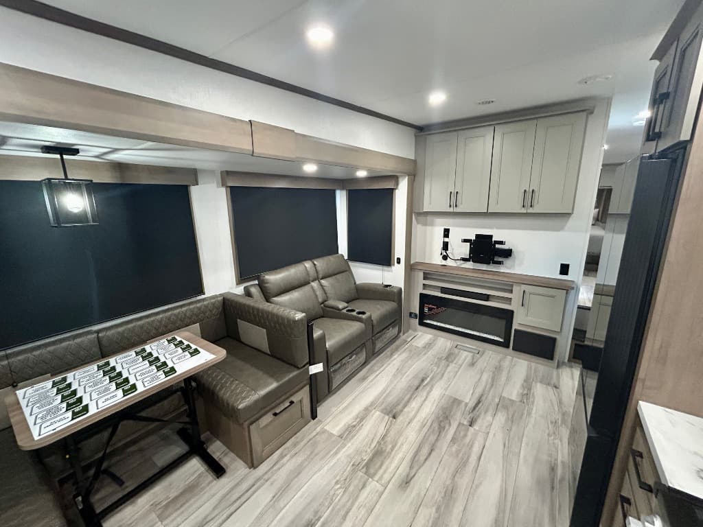 2026 KZ-RV 2026 KZ-RV Durango Half-Ton - thumbnail 5