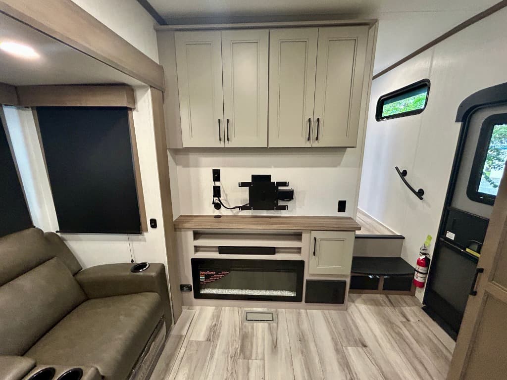 2026 KZ-RV 2026 KZ-RV Durango Half-Ton - thumbnail 7