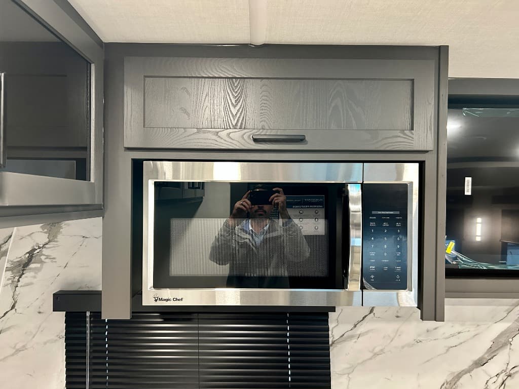 2026 Forest River 2026 Forest River Flagstaff Classic - thumbnail 12