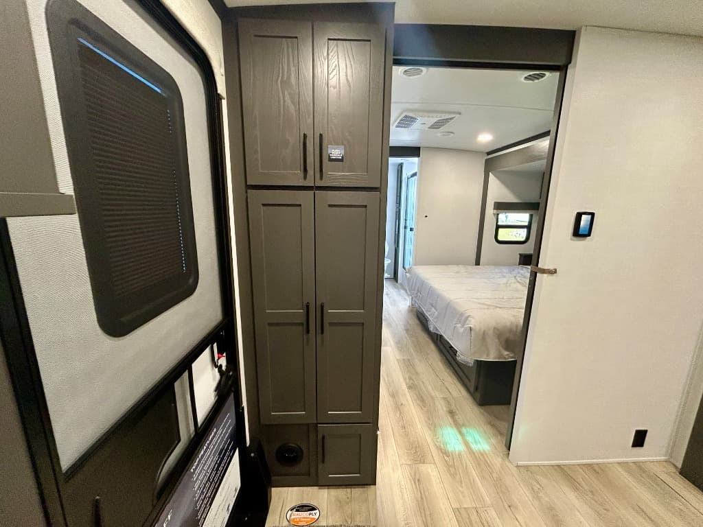 2026 Forest River 2026 Forest River Flagstaff Classic - thumbnail 18