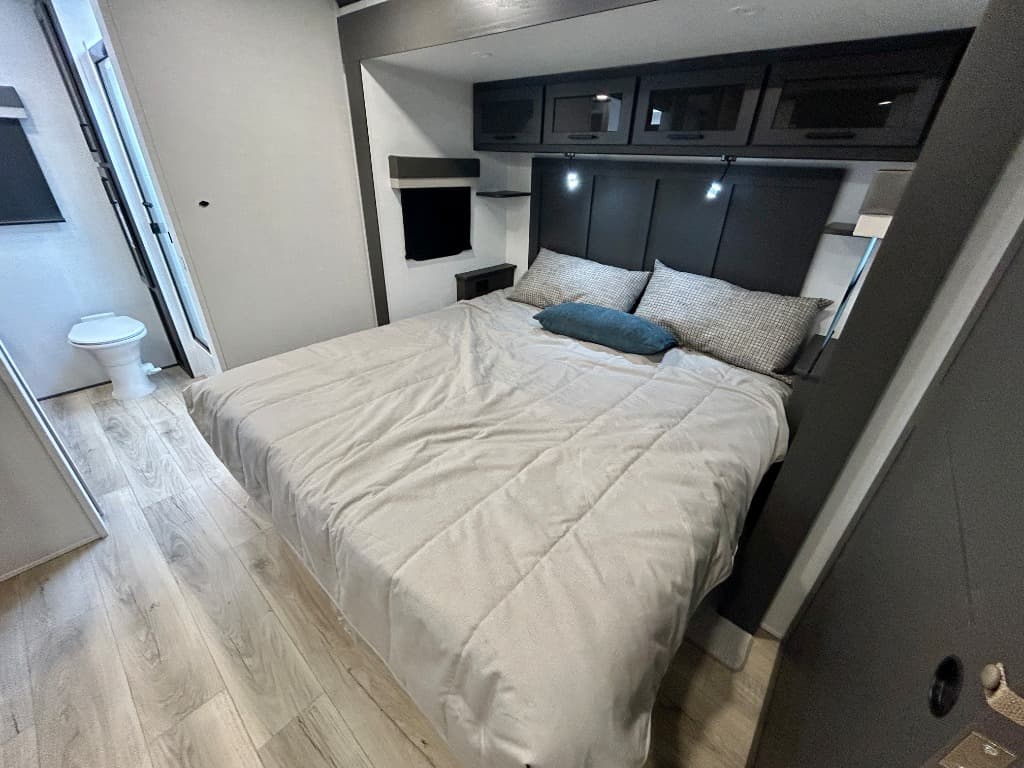 2026 Forest River 2026 Forest River Flagstaff Classic - thumbnail 19