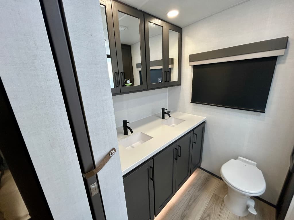 2026 Forest River 2026 Forest River Flagstaff Classic - thumbnail 26