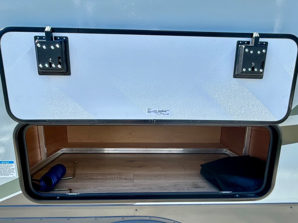 2026 Forest River 2026 Forest River Flagstaff Classic - thumbnail 39